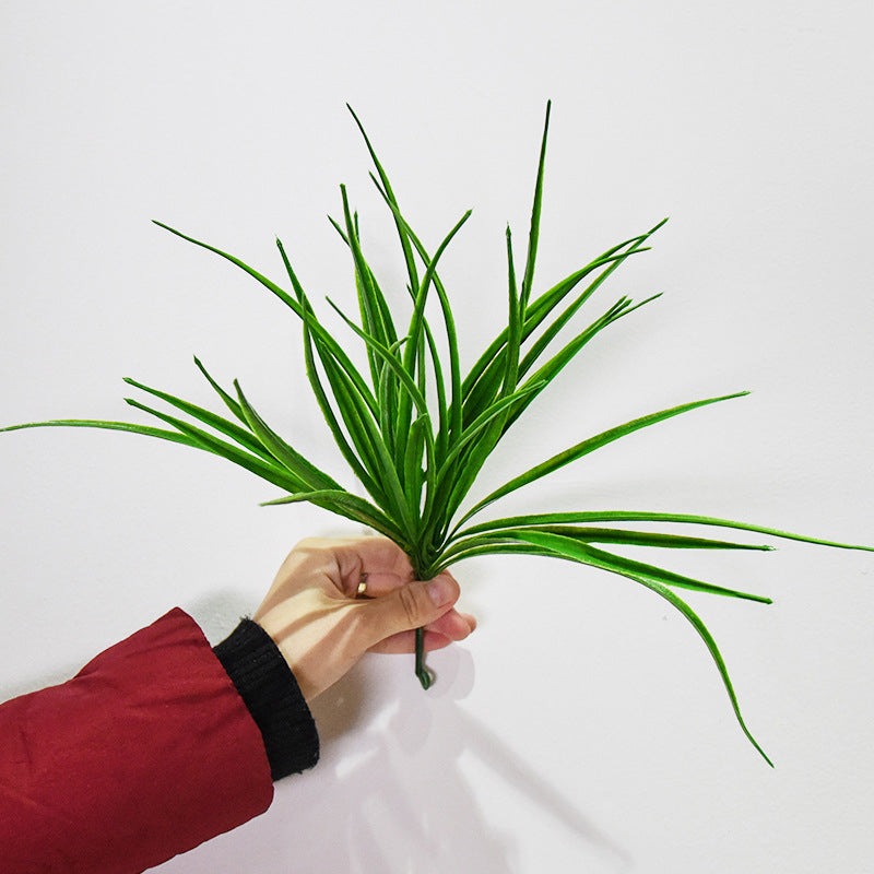 Artificial Habitat Greenery: Realistic Plants & Hanging Accents
